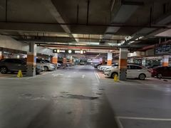 -上海电影广场-地下停车场