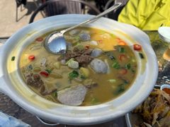 -头上红煨盐鸡·非遗院子餐厅