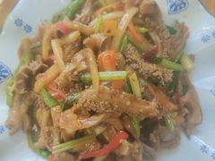 -始兴县农家小院餐馆