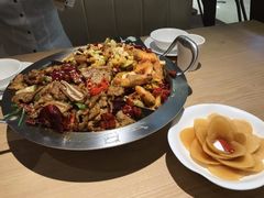 -小鱼小牛·鱼牛干锅·脆鱼火锅(世欧广场店)