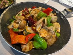 -巴厘龙虾·榜首油焖大虾(音乐学院·沿江酒馆店)