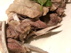 手抓羊肉-飞天大厦清真餐厅