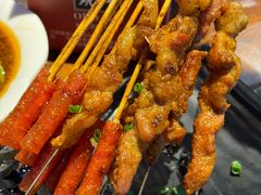 -老街烧烤大排档·地道湖北菜·龙虾馆(汉口火车站店)