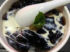 -龙巢盱眙龙虾·牛蛙·烧烤宵夜(八卦岭店)