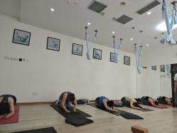 -一伽瑜伽·普拉提