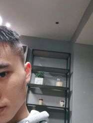 -苑苑发型设计