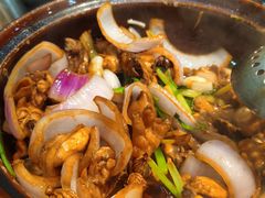 -胡须佬鸡煲四季火锅(海雅缤纷城店)