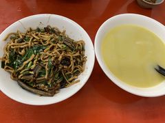 -三百碗宝应长鱼面(板仓街店)