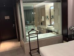 -上海龙之梦万丽酒店