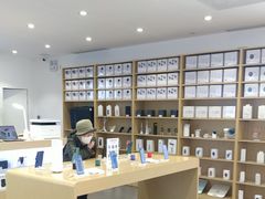-华为授权体验店(万航渡路)
