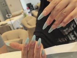 -UGIRL有个美甲
