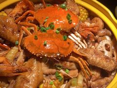-多嘴超级肉蟹煲(中街恒隆故宫店)