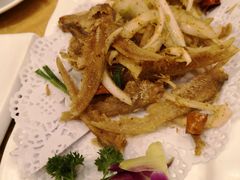 -隆江大酒店(雯婕商务楼店)