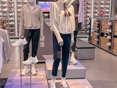 -王府井奥莱临潼小镇(临潼店)