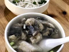 拌粉干小-江南红鱼汤(洋中花园店)