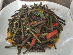 -左邻右舍徽菜馆