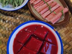 -王婆乔鲜鱼自助火锅(蜀汉路店)