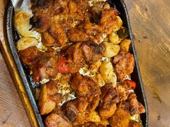 东镇老味道烤鸡块-老东镇啤酒屋海鲜加工·蒸汽海鲜·海鲜烧烤(台东店)