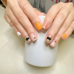 -Seven Nail七姑娘の美甲店