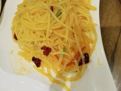 酸辣土豆丝-清真·玛丽亚新疆菜主题餐厅(浙江中路店)