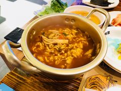-万兴佳烤肉·长白山老味道(宏泰广场店)