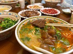 -金杨拉面王小吃面馆·牛三宝面·红烧牛肉粉