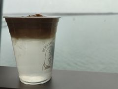 -抱抱地球咖啡馆(国家海洋博物馆店)