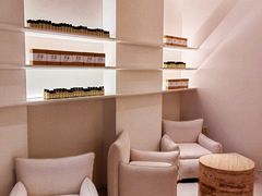 -左右Massage/Spa(长寿路店)