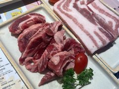 牛五花肉-喜来稀肉(北外滩白玉兰广场店)