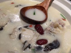 -老阿爸鲜鱼土菜(昆山花桥店)