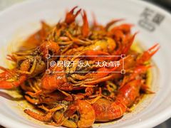 -龙巢盱眙龙虾·牛蛙·烧烤宵夜(八卦岭店)