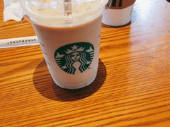 -星巴克(上海汇锦里店)