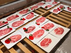 -山焱·炭火自助烤肉(周浦万达店)