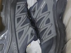 -SALOMON萨洛蒙(青岛海信店)
