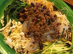-闯关东东北农家菜(崂山石老人店)