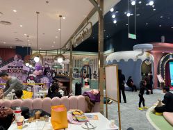 -奈尔宝家庭中心·亲子餐厅(鄞州万达店)