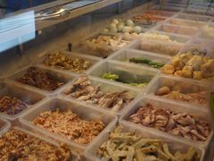 自助取餐区-崖口煲仔饭