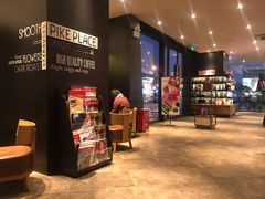 -星巴克臻选(上海长风大悦城店)