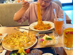 -必胜客(WOW黄骅华贸店)