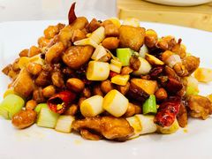 宫保鸡丁-峨嵋小镇·川菜(勒泰中心店)