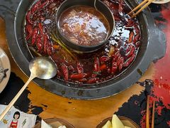 -黄潇洒老火锅(九眼桥宏济巷店)