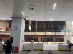 -冰纷万象滑冰场(深圳万象城店)