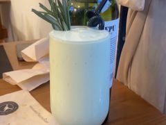 -Mark&Mars Restaurant