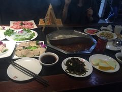 -重庆德庄火锅(体育中心店)