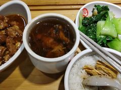-72街红烧排骨饭(海珠丽影广场店)