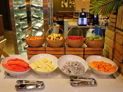 自助取餐区-青岛金沙滩希尔顿酒店·自助餐厅