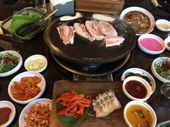 -Dombe豚(黑猪肉街店)