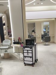 -Mentor Hair Salon