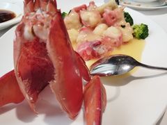 芝士黄油焗波士顿龙虾-老洋房花园饭店(绍兴路店)