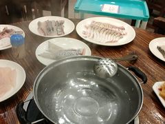 -正能量脆肉鲩火锅